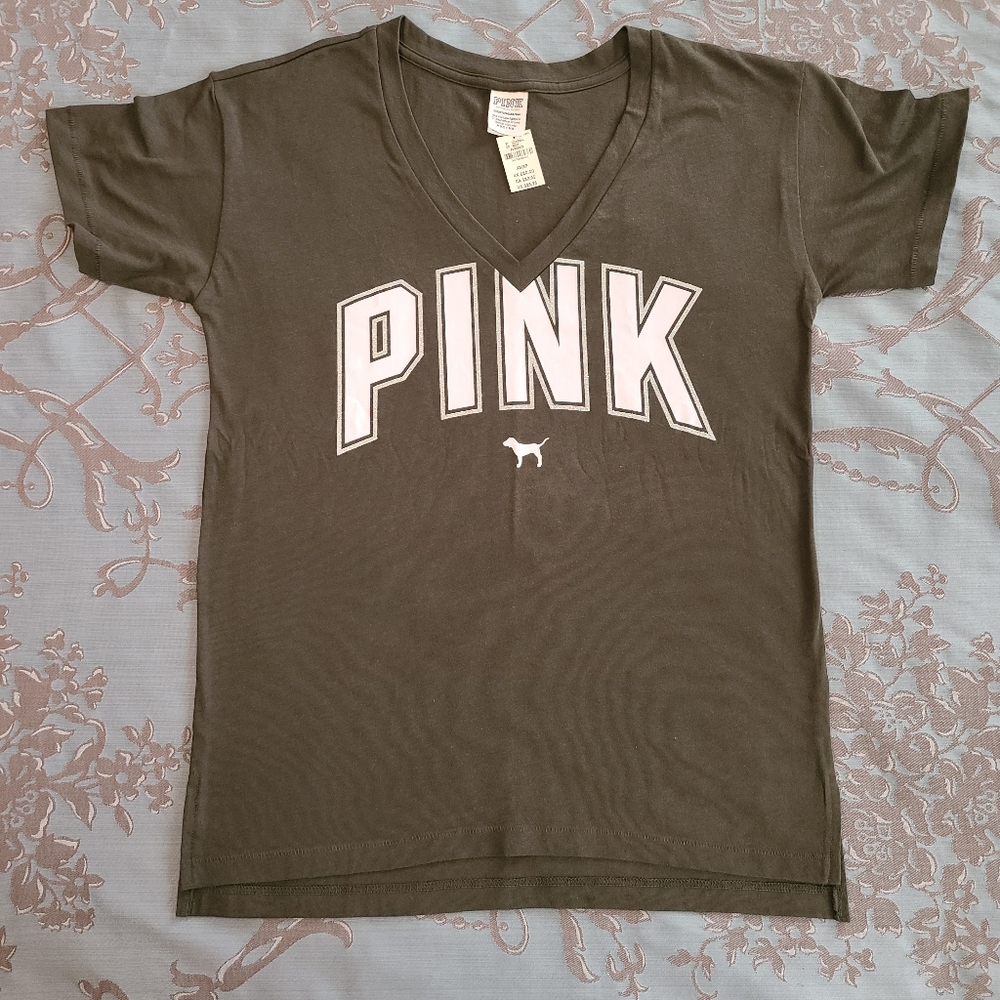 Victoria's Secret PINK Green V-Neck Graphic T-shirt Size XS